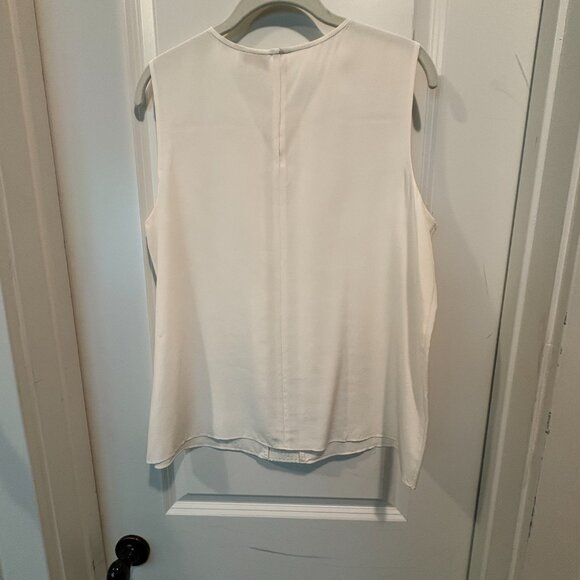 Kate Spade Ivory Silk Sleeveless Top with Pleat/ Ruffle Detail US 12 - Picture 3 of 3